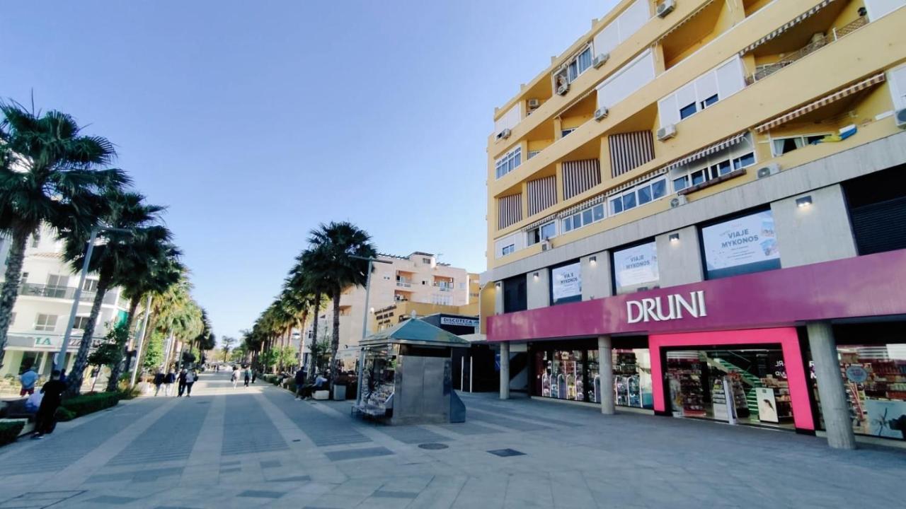 New Central Studio Torremolinos Exterior photo